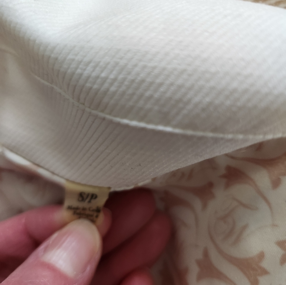 Cream trench coat - Picture 5 of 7